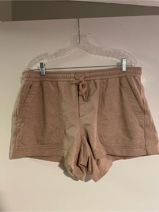 Athleta Pants - Athleta Farallon shorts, sz 16